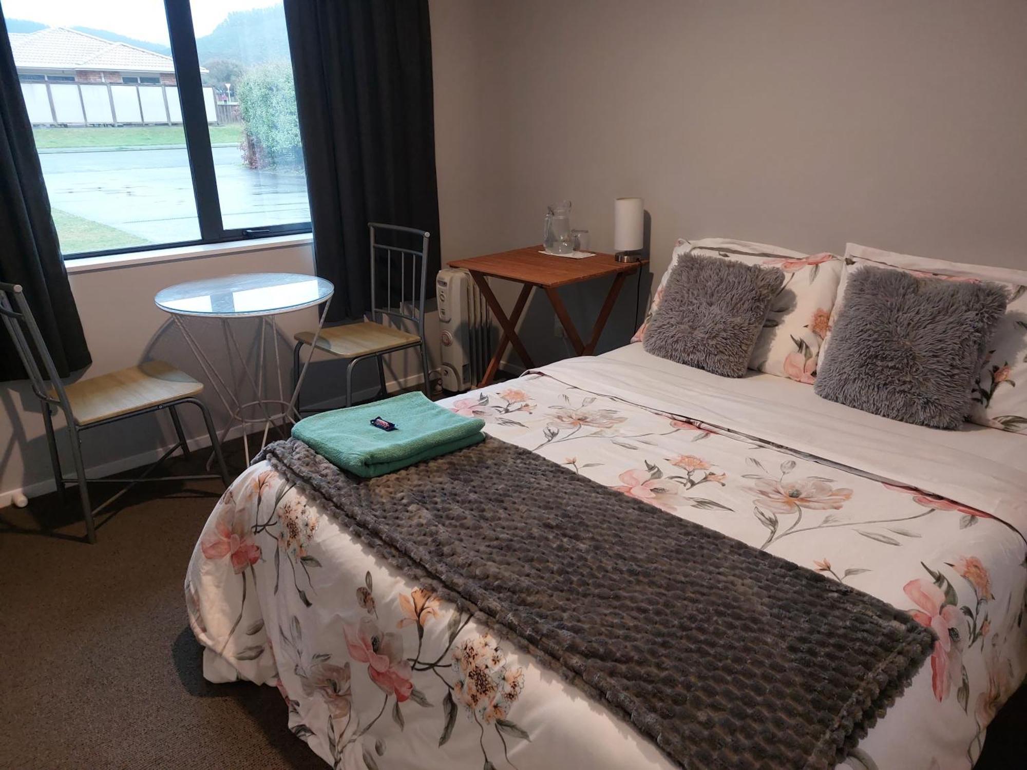 A Room In A Homestay - Upper Hutt Esterno foto